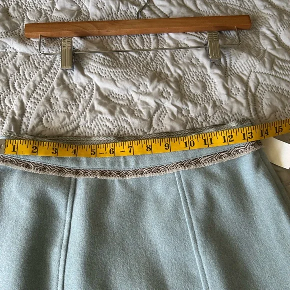 NWT Gap pale blue a line skirt size 2. Wool blend w/nordic looking trim. Lined! - Picture 8 of 15